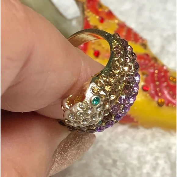 Pretty multi colored snake ring -8 - Picture 6 of 10